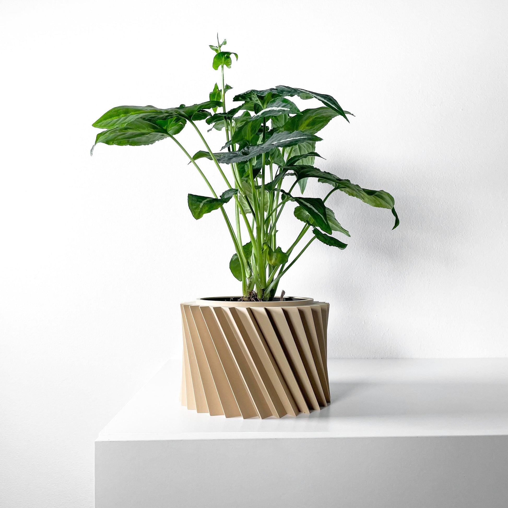 Our planter in "beige"