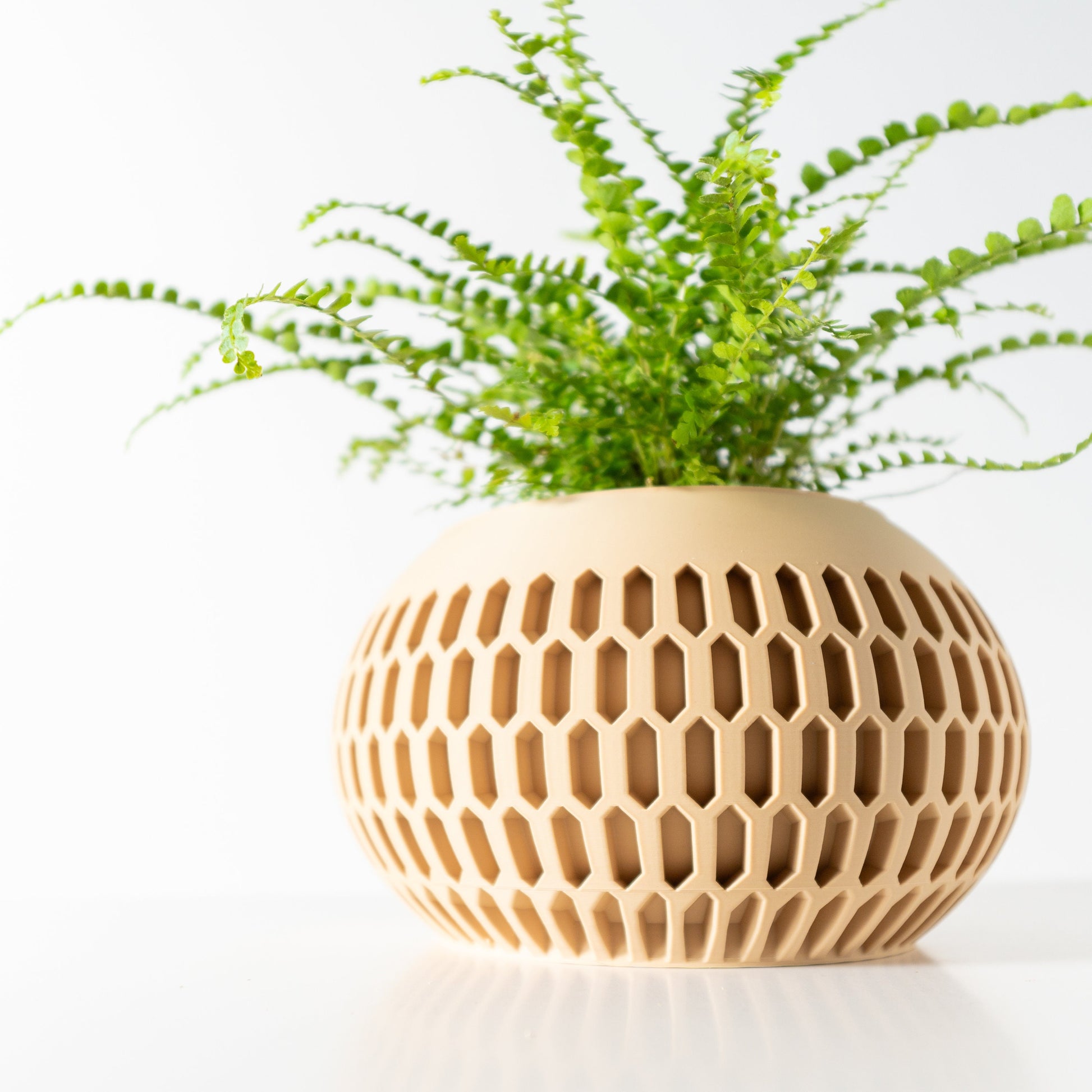 Modern Planter Pot - Stylish Home Decor for Small & Medium Plants, Indoor Gardening Plant Lover Gift