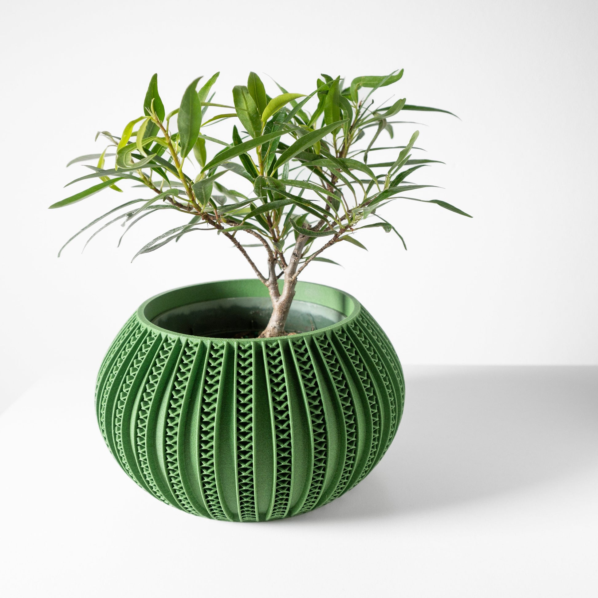 Modern Planter Pot - Stylish Home Decor for Small & Medium Plants, Indoor Gardening Plant Lover Gift