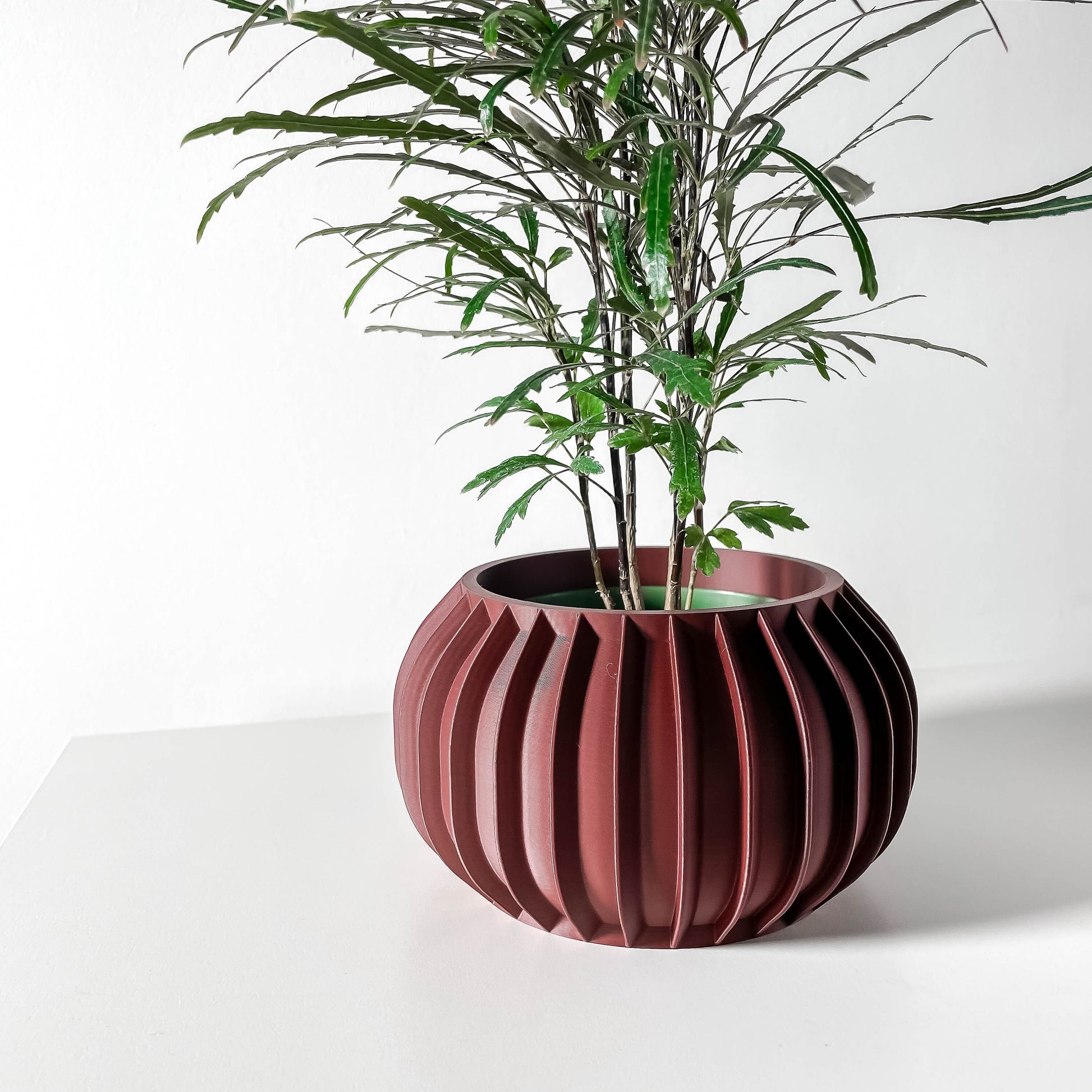 Modern Planter Pot - Stylish Home Decor for Small & Medium Plants, Indoor Gardening Plant Lover Gift