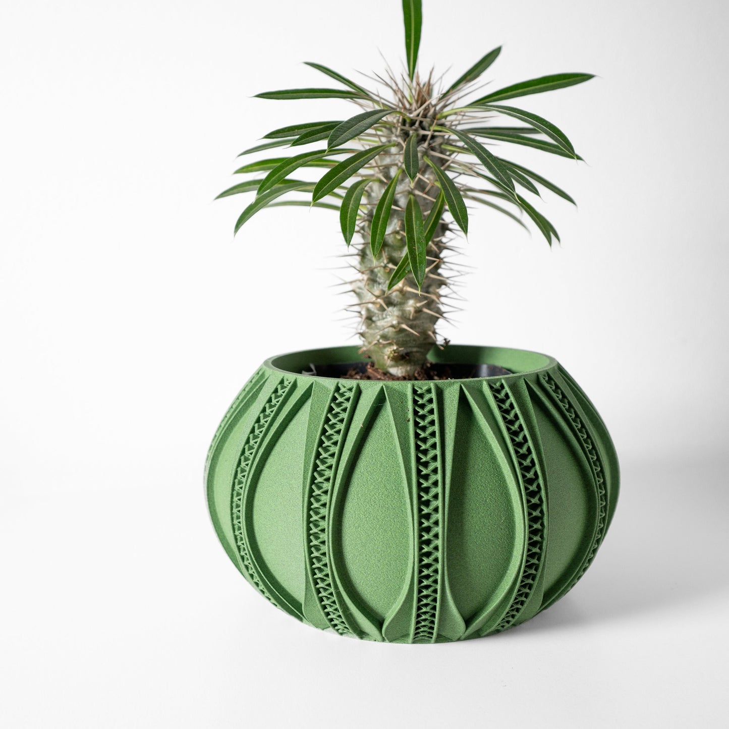 Modern Planter Pot - Stylish Home Decor for Small & Medium Plants, Indoor Gardening Plant Lover Gift