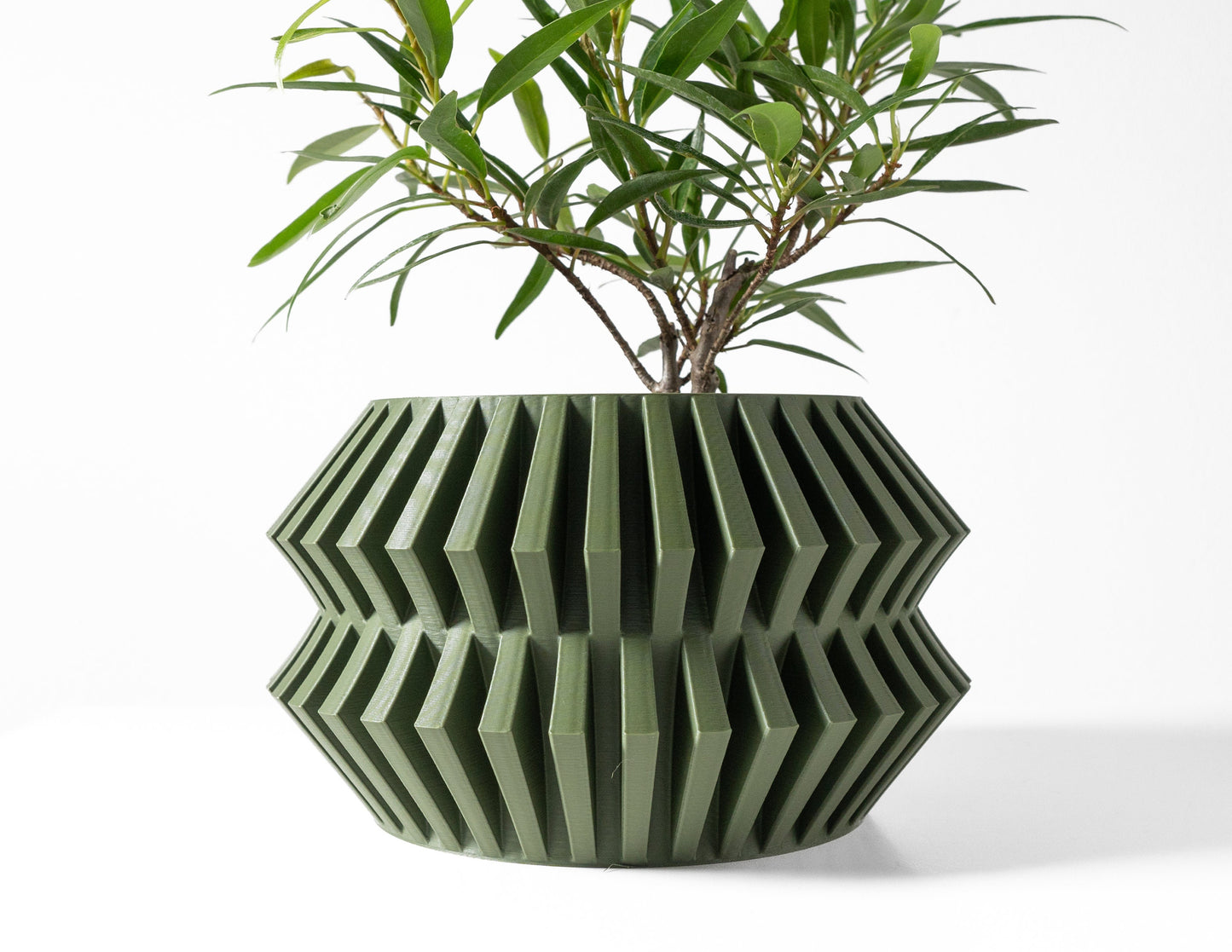 Modern Planter Pot - Stylish Home Decor for Small & Medium Plants, Indoor Gardening Plant Lover Gift