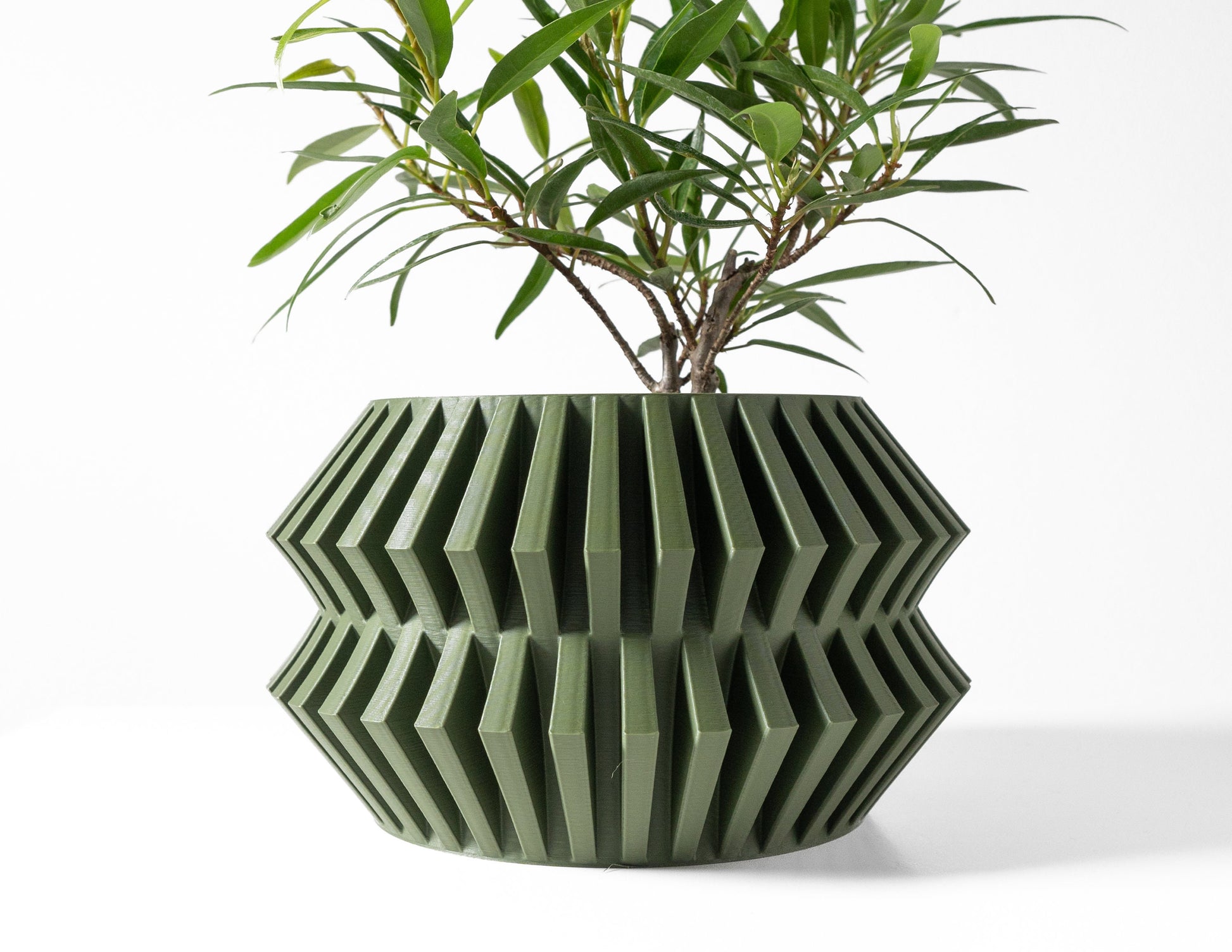 Modern Planter Pot - Stylish Home Decor for Small & Medium Plants, Indoor Gardening Plant Lover Gift