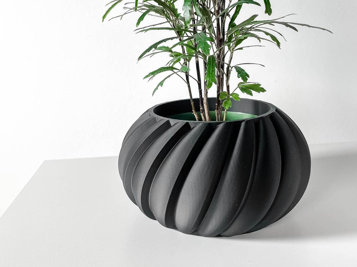 Modern Planter Pot - Stylish Home Decor for Small & Medium Plants, Indoor Gardening Plant Lover Gift