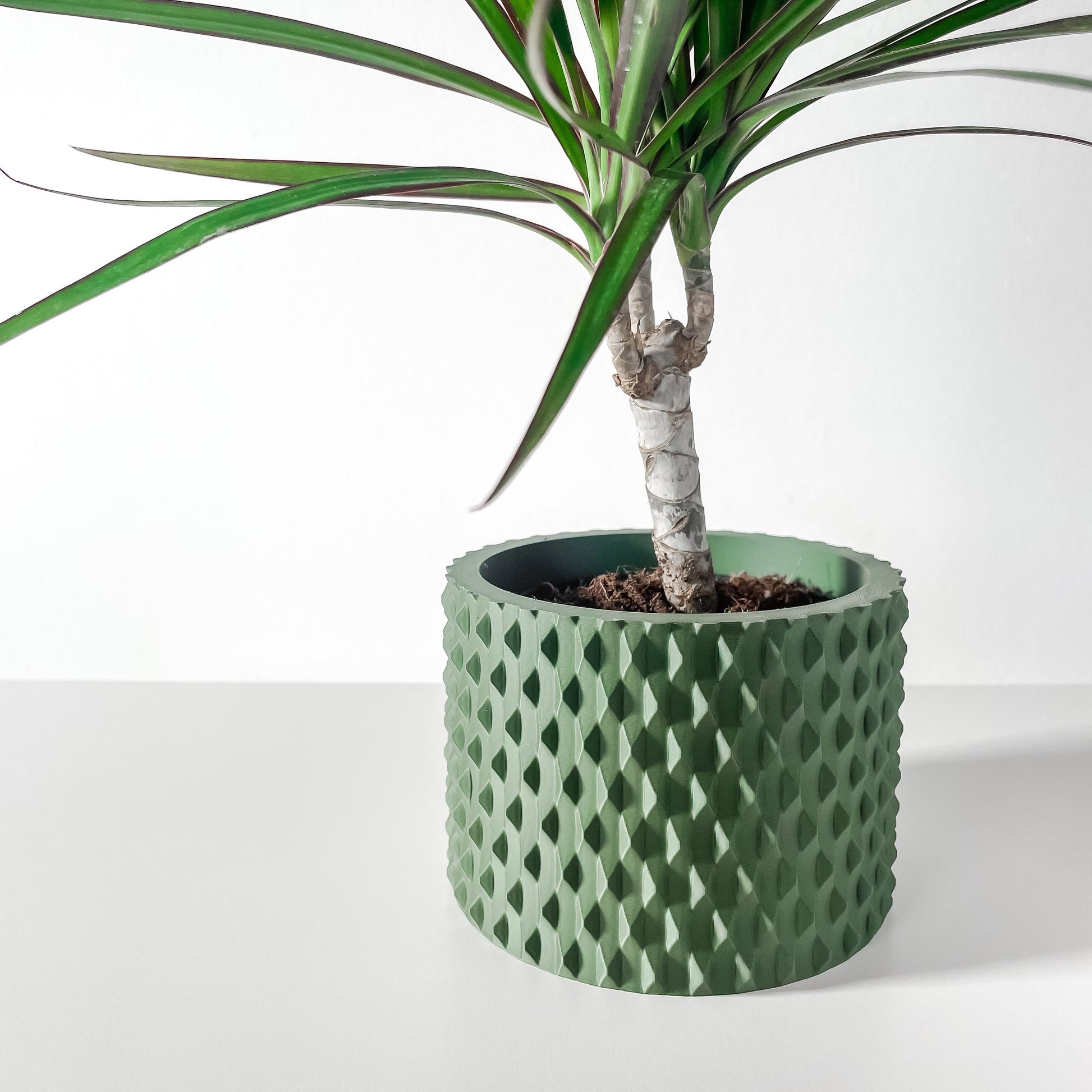 Modern Planter Pot - Stylish Home Decor for Small & Medium Plants, Indoor Gardening Plant Lover Gift