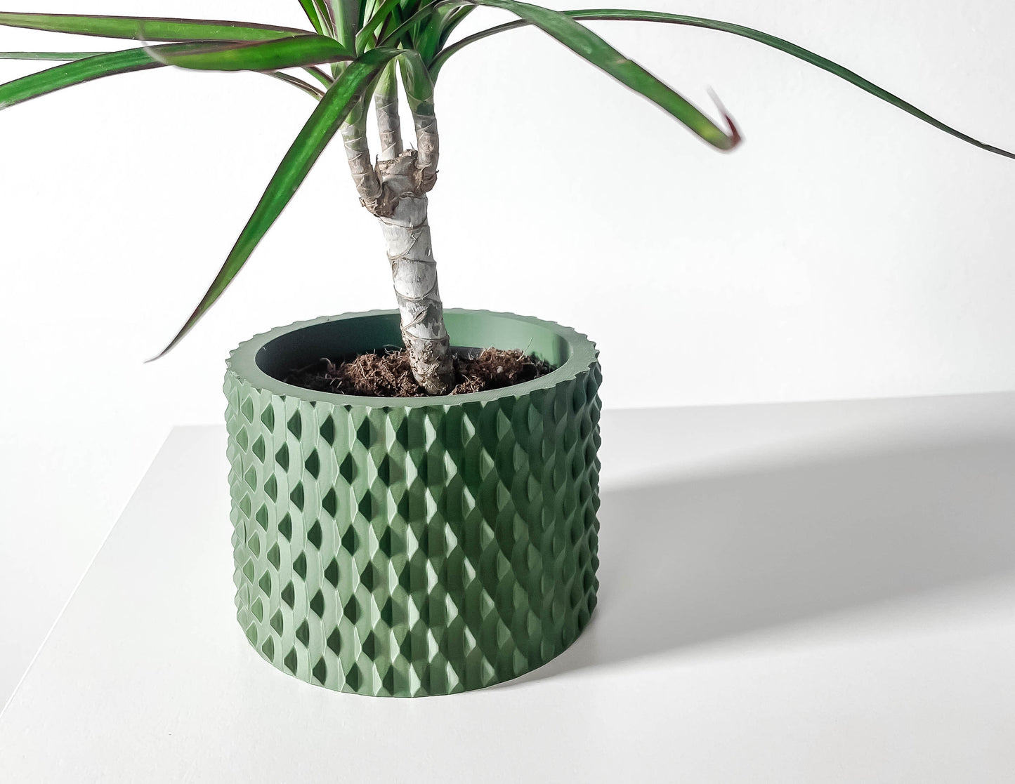 Modern Planter Pot - Stylish Home Decor for Small & Medium Plants, Indoor Gardening Plant Lover Gift