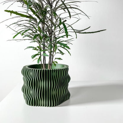 Modern Planter Pot - Stylish Home Decor for Small & Medium Plants, Indoor Gardening Plant Lover Gift