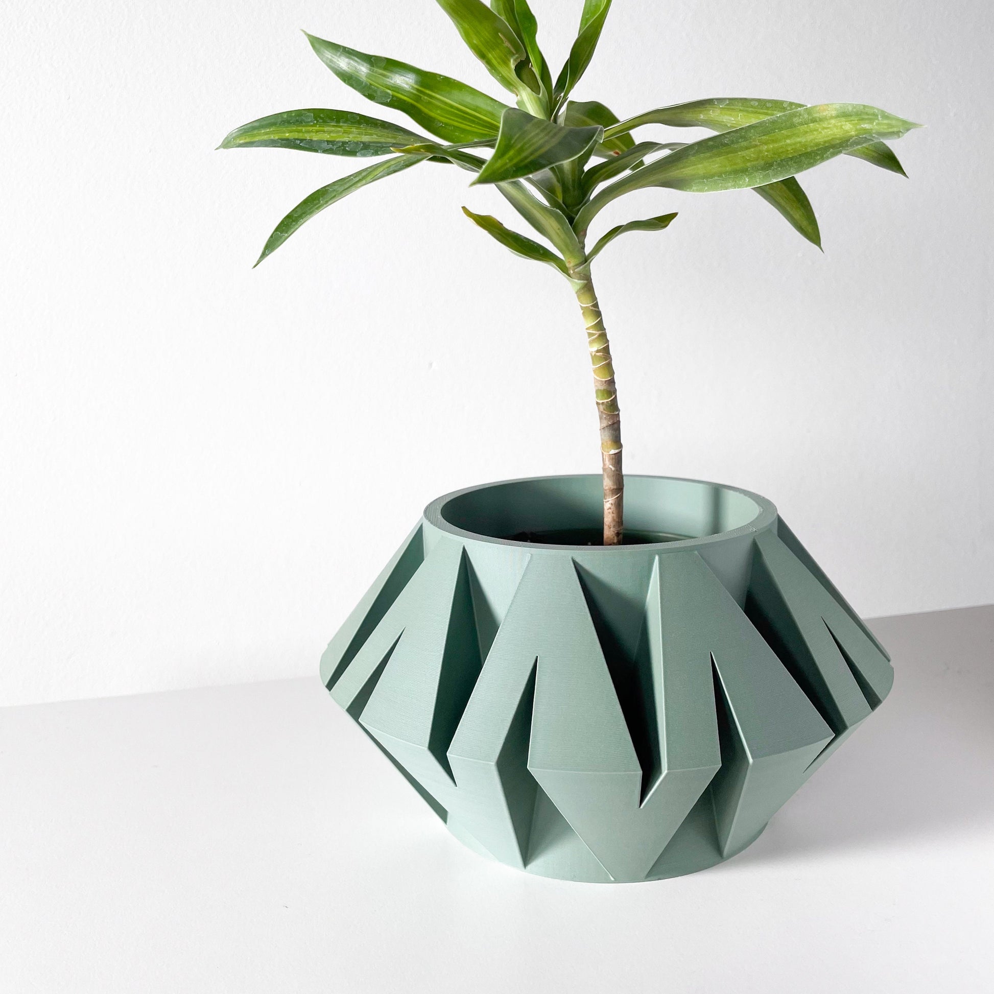 Modern Round Planter Pot - Minimalist Home Decor for Small & Medium Plants, Indoor Gardening Plant Lover Gift