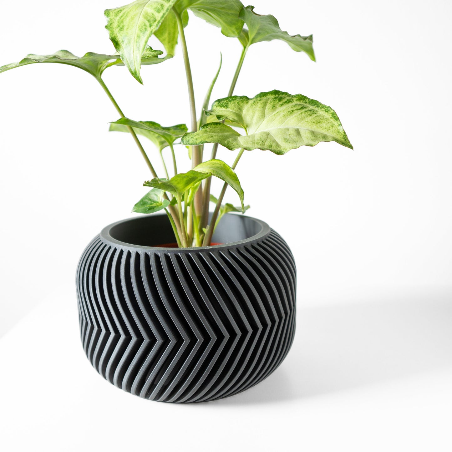 Modern Round Planter Pot - Minimalist Home Decor for Small & Medium Plants, Indoor Gardening Plant Lover Gift