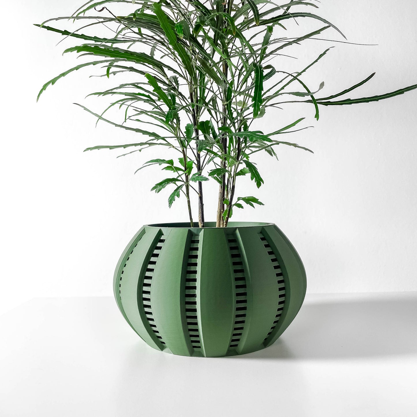 Modern Planter Pot - Minimalist Home Decor for Small & Medium Plants, Indoor Gardening Plant Lover Gift