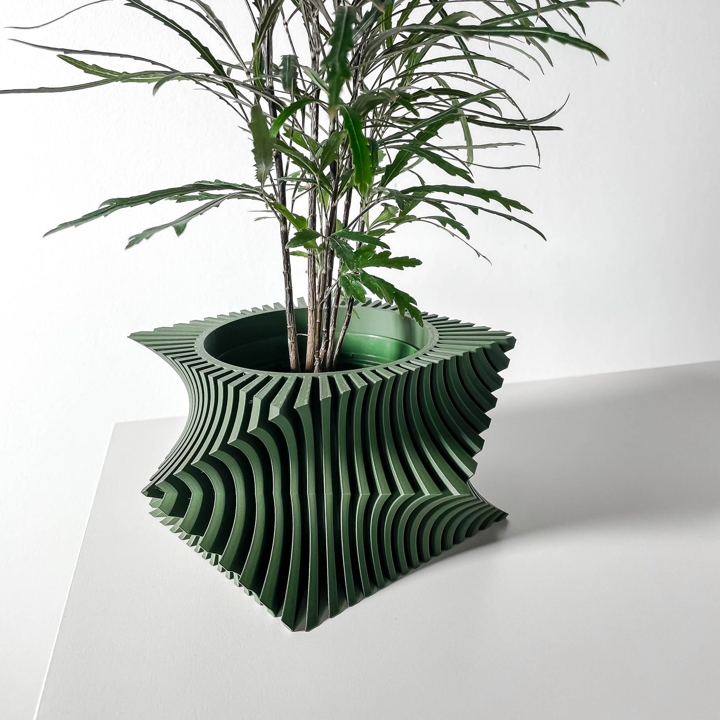 Modern Planter Pot - Minimalist Home Decor for Small & Medium Plants, Indoor Gardening Plant Lover Gift