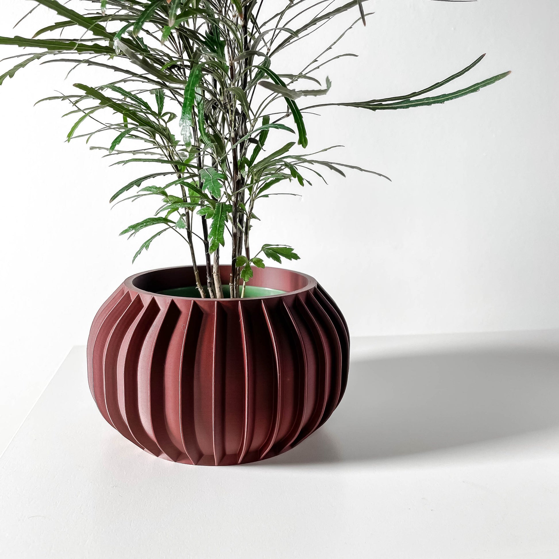 Modern Planter Pot - Stylish Home Decor for Small & Medium Plants, Indoor Gardening Plant Lover Gift