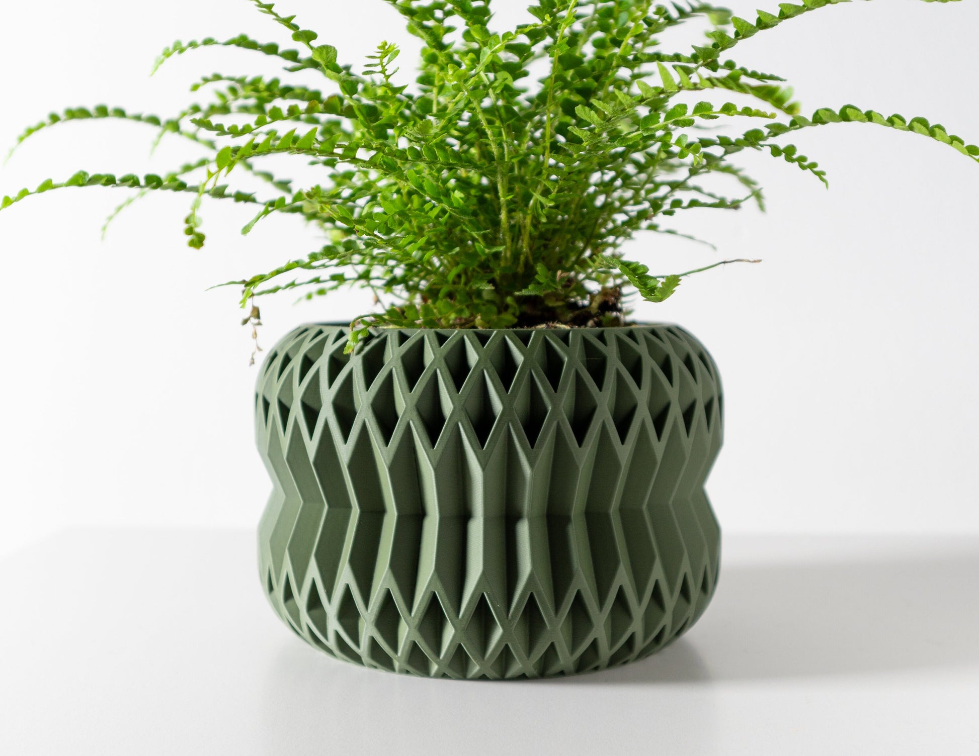 Modern Planter Pot - Stylish Home Decor for Small & Medium Plants, Indoor Gardening Plant Lover Gift