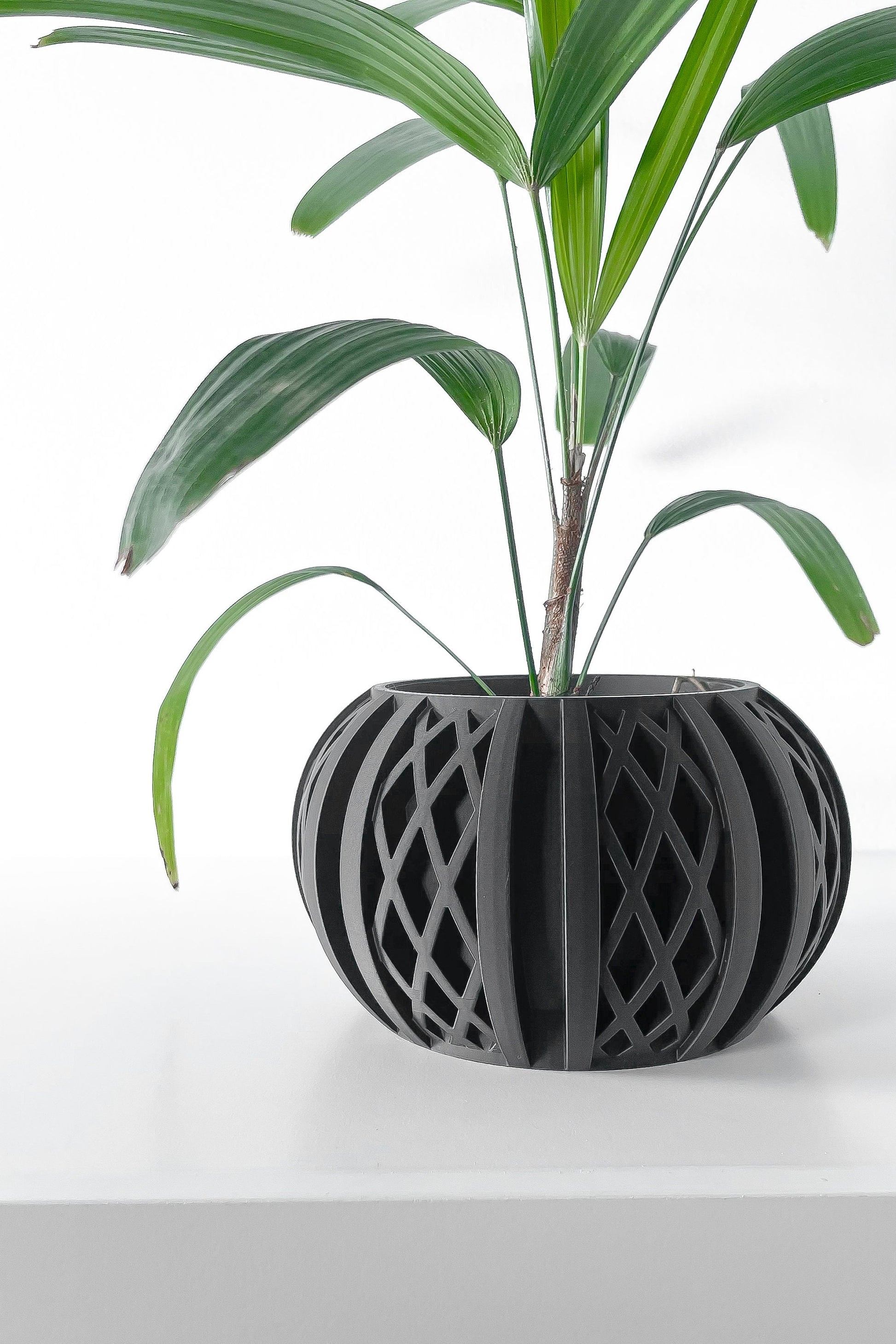 Modern Planter Pot - Stylish Home Decor for Small & Medium Plants, Indoor Gardening Plant Lover Gift