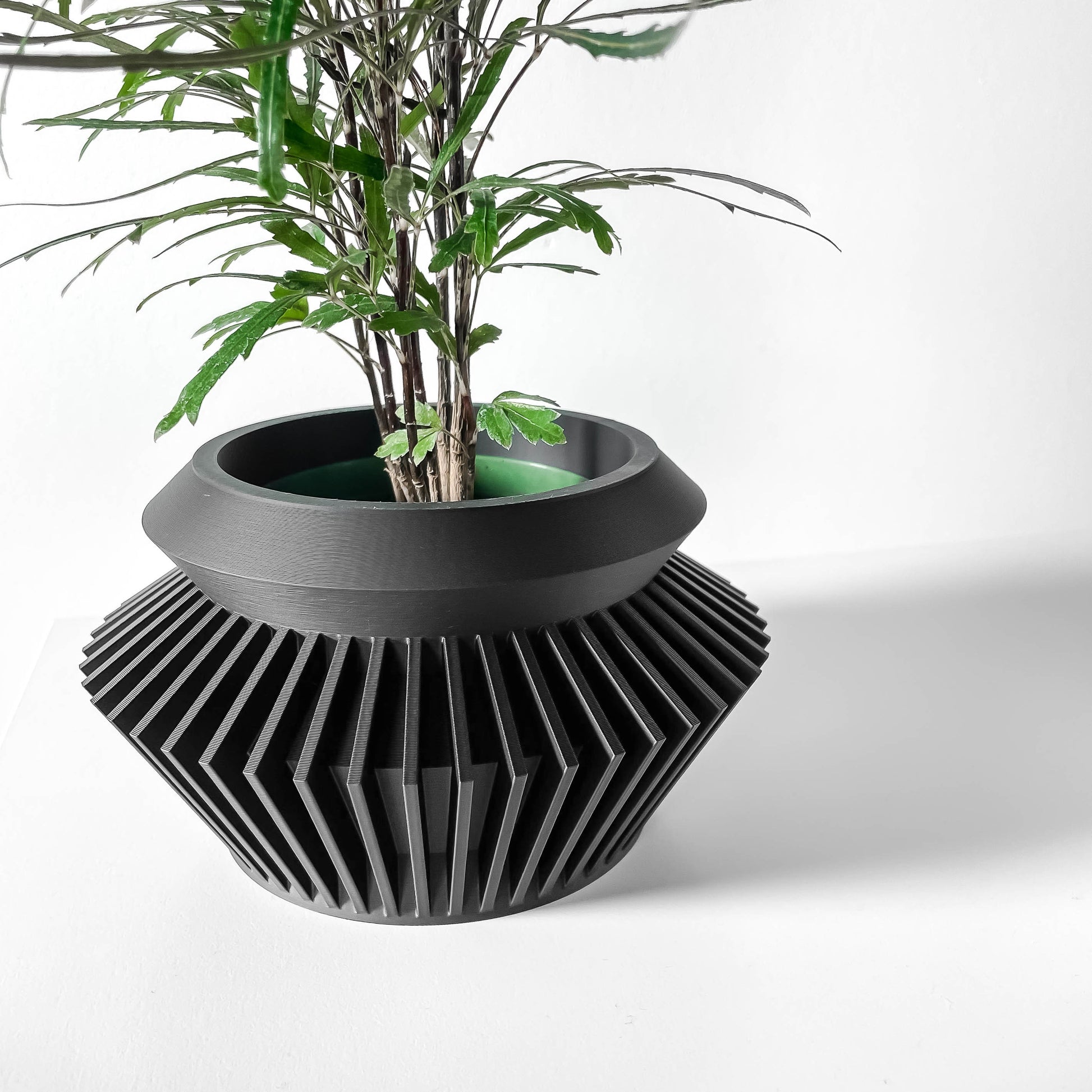 Modern Planter Pot - Stylish Home Decor for Small & Medium Plants, Indoor Gardening Plant Lover Gift