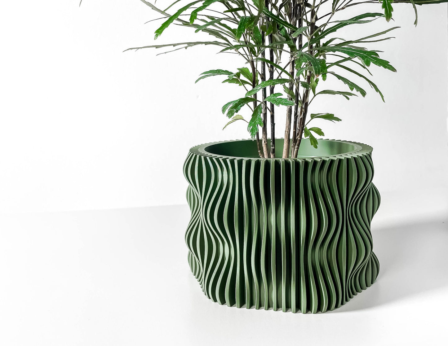 Modern Planter Pot - Stylish Home Decor for Small & Medium Plants, Indoor Gardening Plant Lover Gift