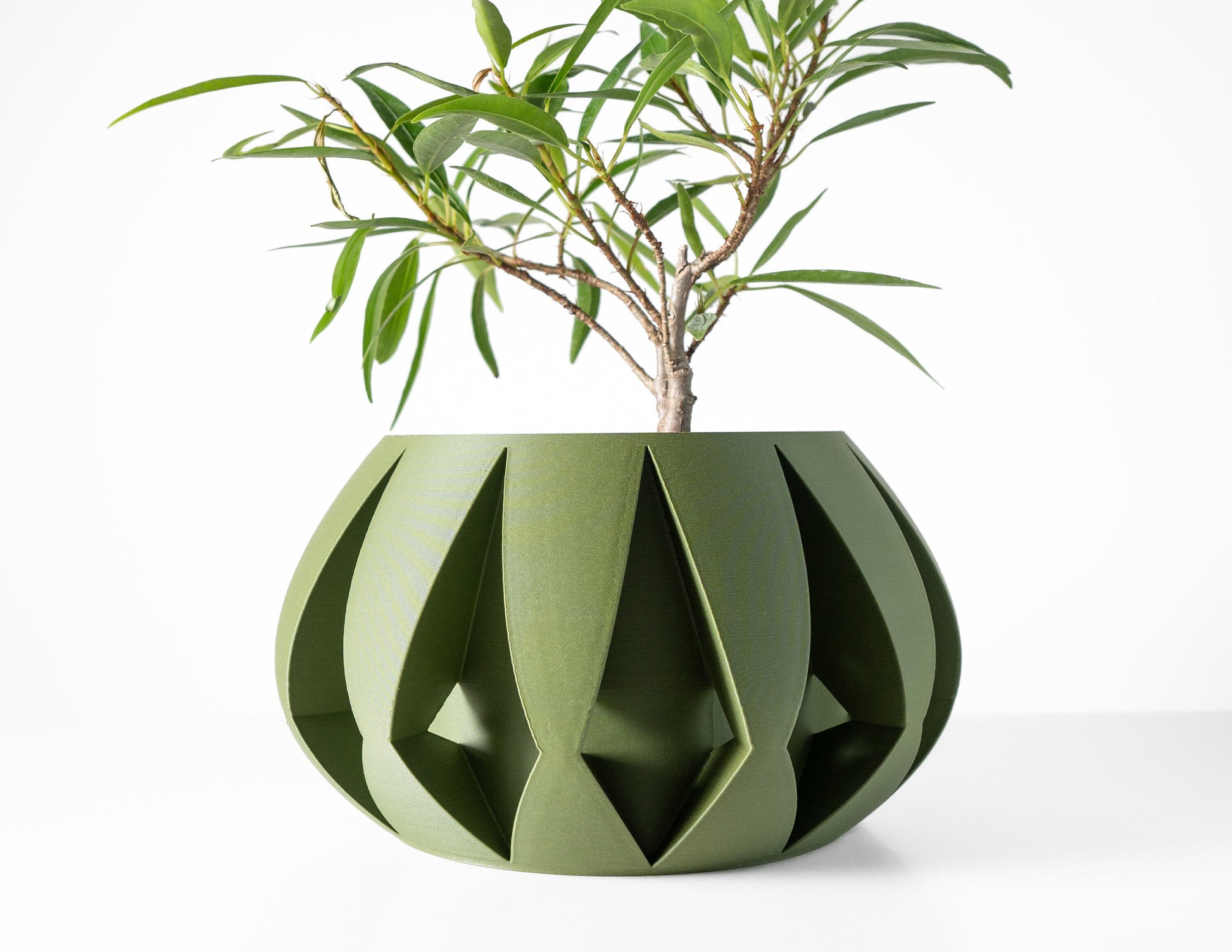 Modern Planter Pot - Stylish Home Decor for Small & Medium Plants, Indoor Gardening Plant Lover Gift