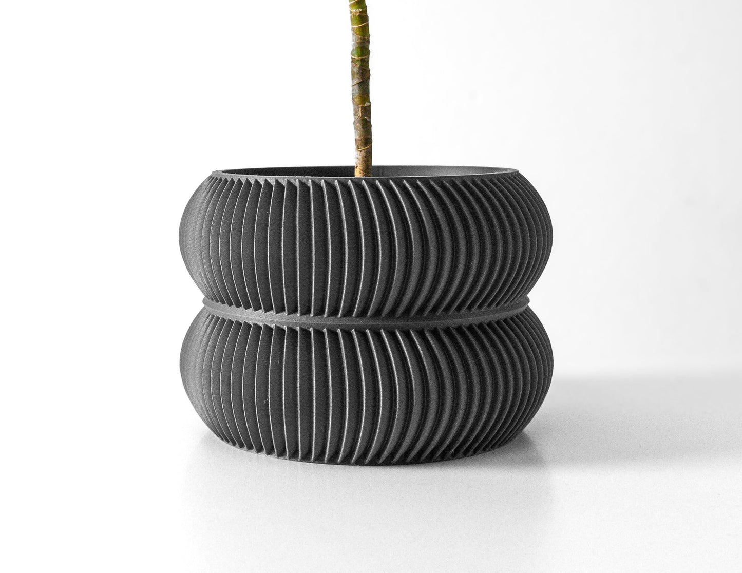 Modern Planter Pot - Stylish Home Decor for Small & Medium Plants, Indoor Gardening Plant Lover Gift