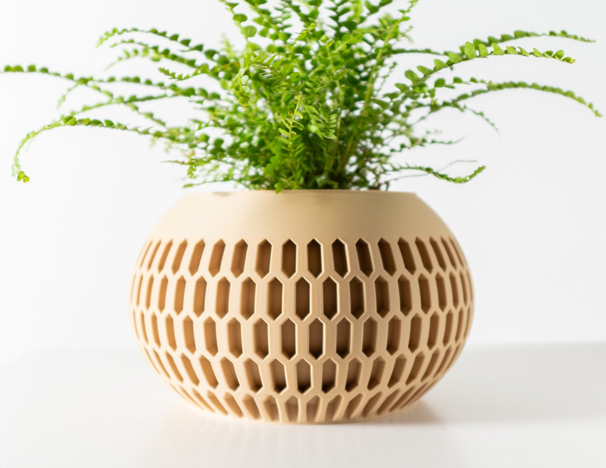 Modern Planter Pot - Stylish Home Decor for Small & Medium Plants, Indoor Gardening Plant Lover Gift