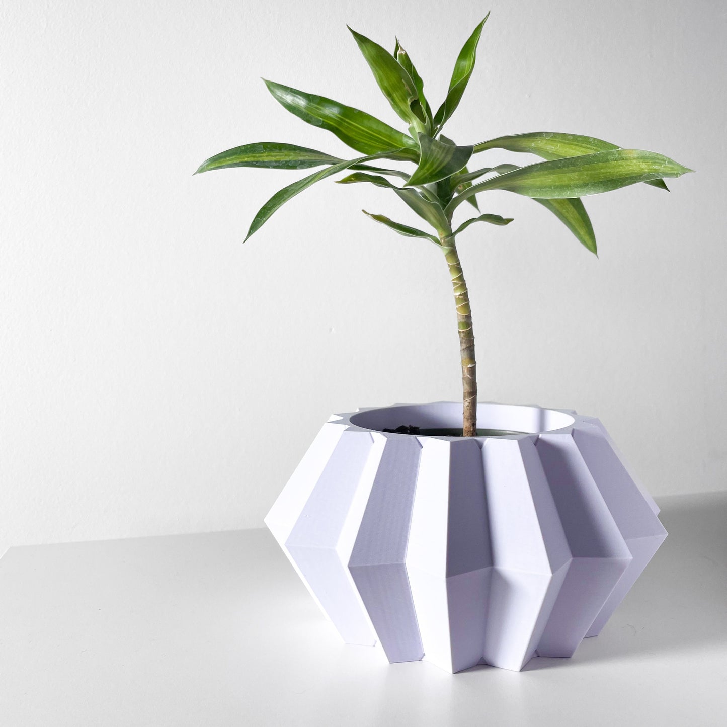 Modern Planter Pot - Minimalist Home Decor for Small & Medium Plants, Indoor Gardening Plant Lover Gift