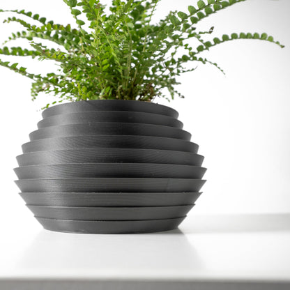 Modern Planter Pot - Minimalist Home Decor for Small & Medium Plants, Indoor Gardening Plant Lover Gift