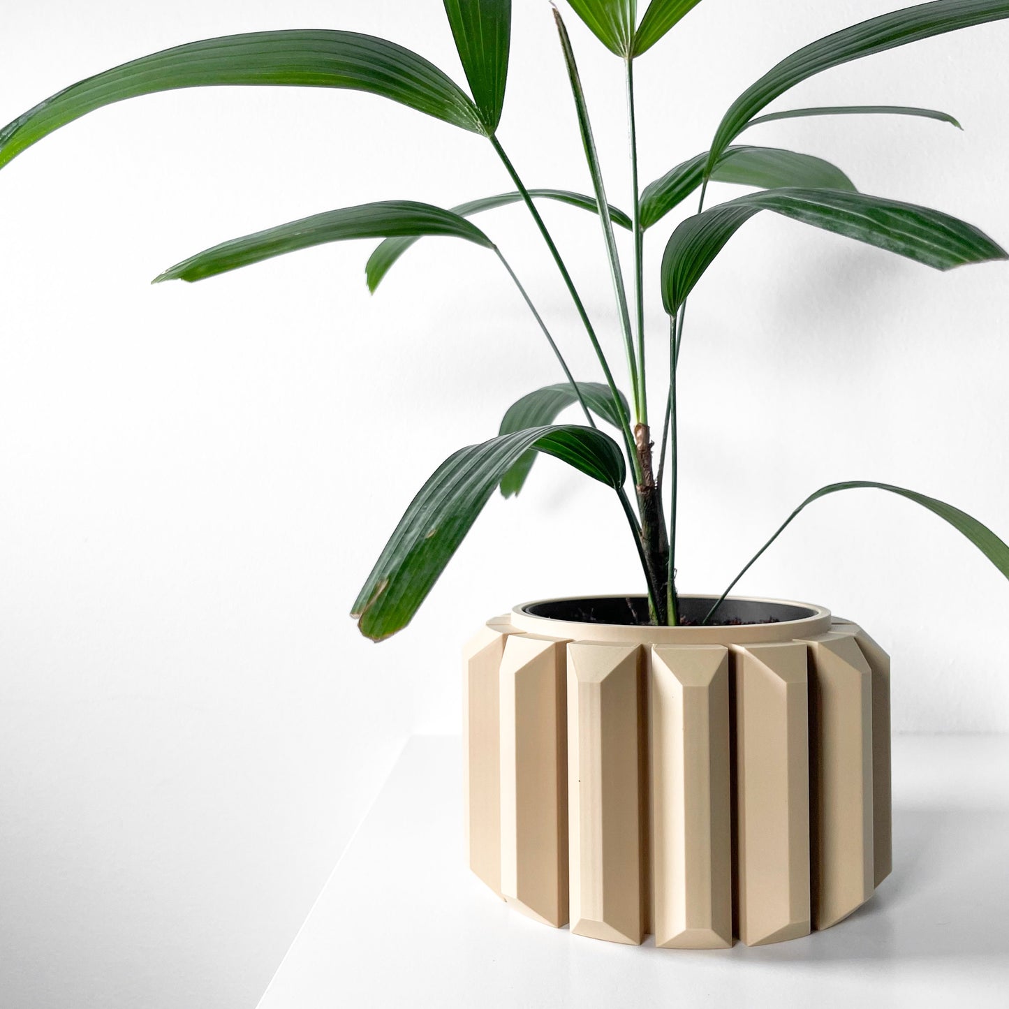 Modern Planter Pot - Minimalist Home Decor for Small & Medium Plants, Indoor Gardening Plant Lover Gift