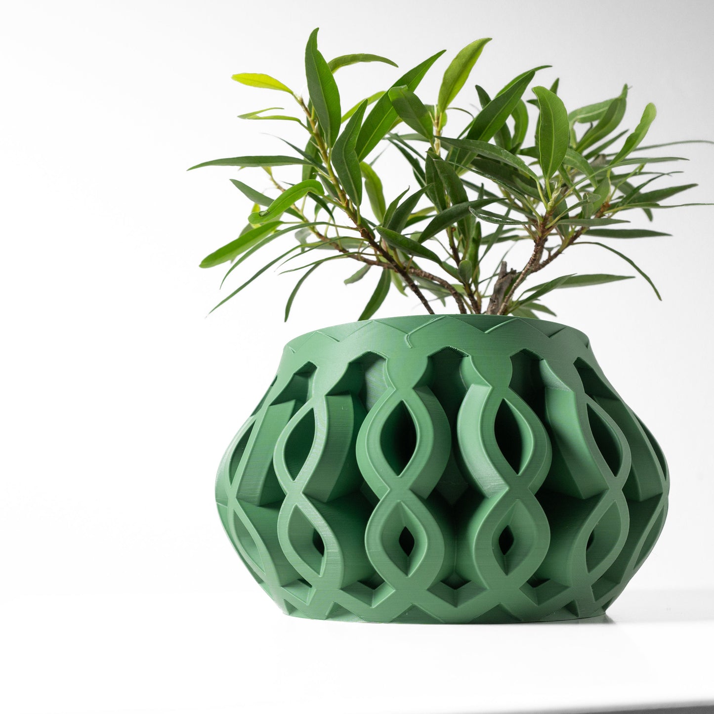 Modern Planter Pot - Minimalist Home Decor for Small & Medium Plants, Indoor Gardening Plant Lover Gift