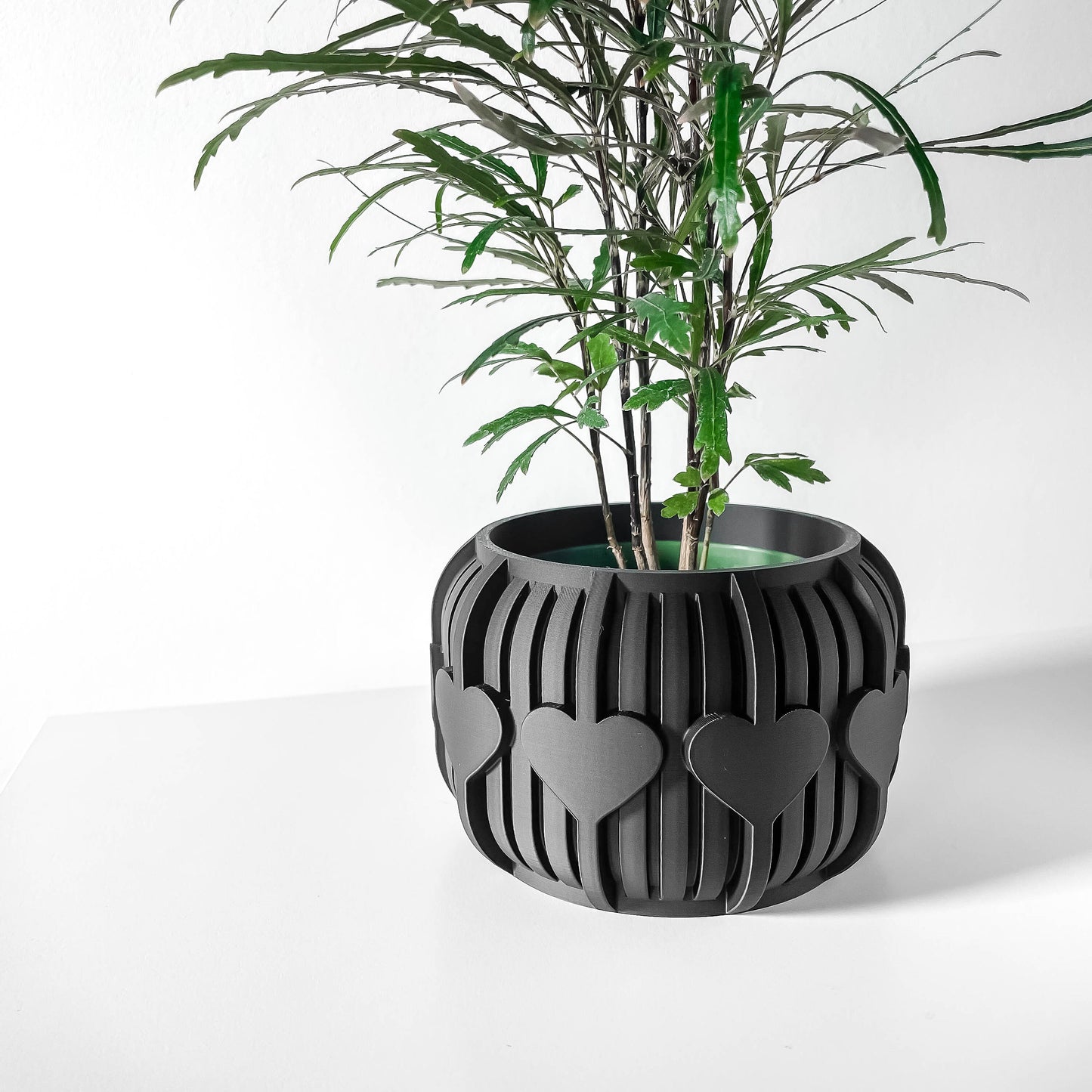 Modern Heart Planter Pot - Minimalist Home Decor for Small & Medium Plants, Indoor Gardening Plant Lover Gift